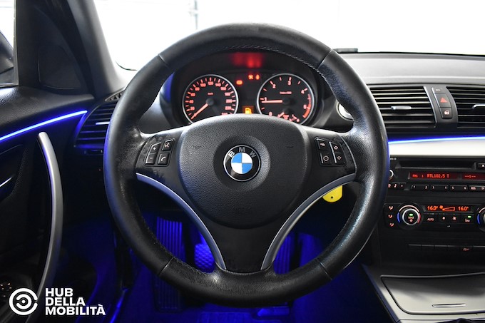 BMW 116d 2.0 116CV cat 5 porte Attiva DPF